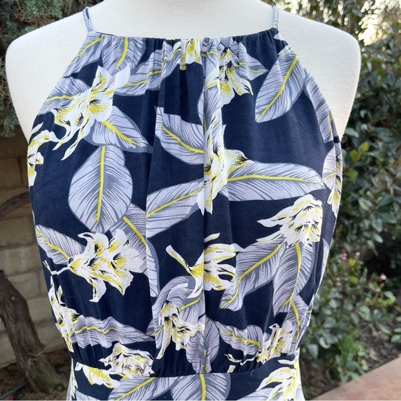 ESLEY ~ Breezy Floral Print Dress ~ Drop Waist w/Flouncy Skirt ~ Size Mefium - Picture 2 of 5